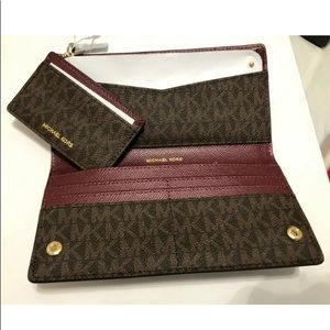 mk carryall wallet